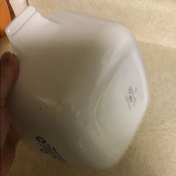 CORNING WARE w/ glass lid & plastic storage lid 1 3/4 quart - Picture 3 of 8